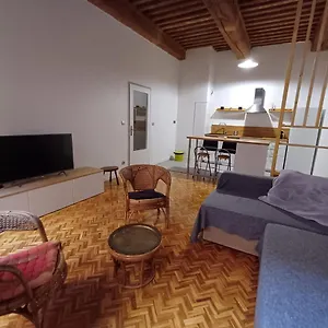 Old Town - Vieux -50 M2 Flat , Lyon France